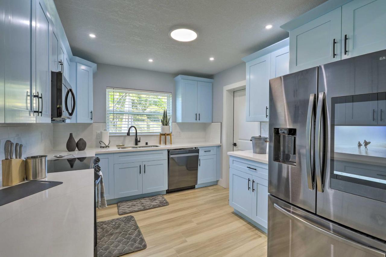 Beach House With Outdoor Kitchen, Walk To Coast Cocoa Beach Exterior photo